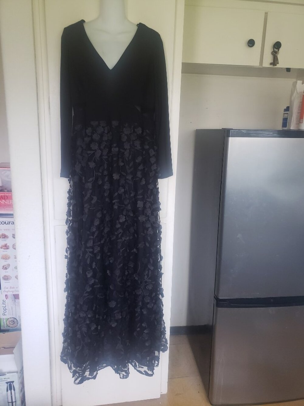 Xscape Black Long Sleeve V-Neck Floral Appliqué Maxi Dress - Picture 3 of 11